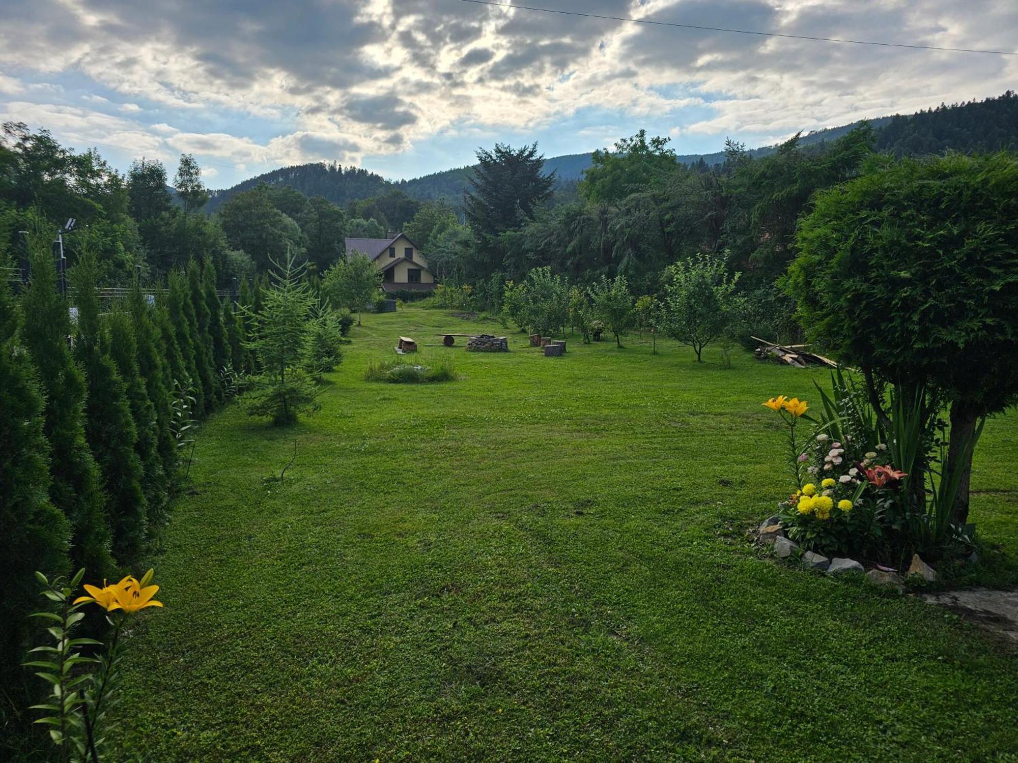 Dom Wypoczynkowy Beskidy Wegierska Gorka Bagian luar foto